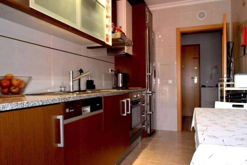 Brina, Stylish Apartment In Portimão Εξωτερικό φωτογραφία
